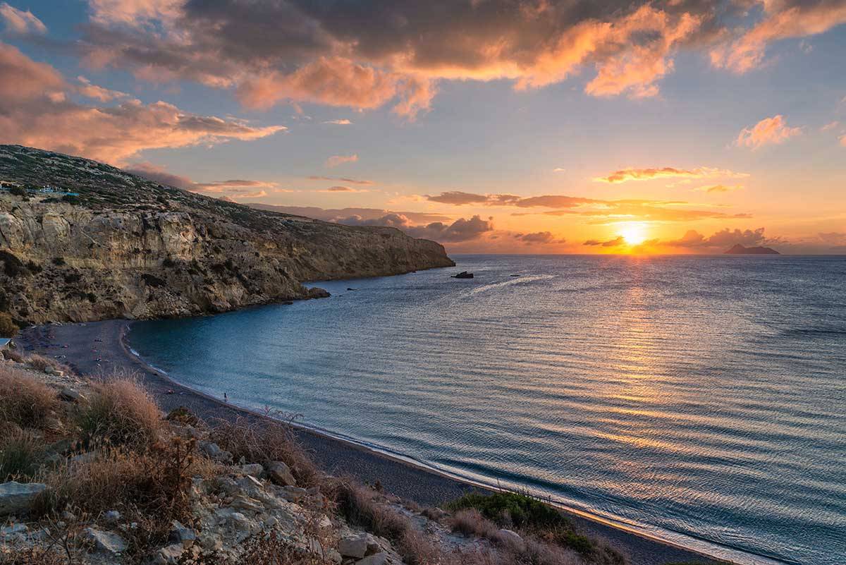 La spiaggia di Komos